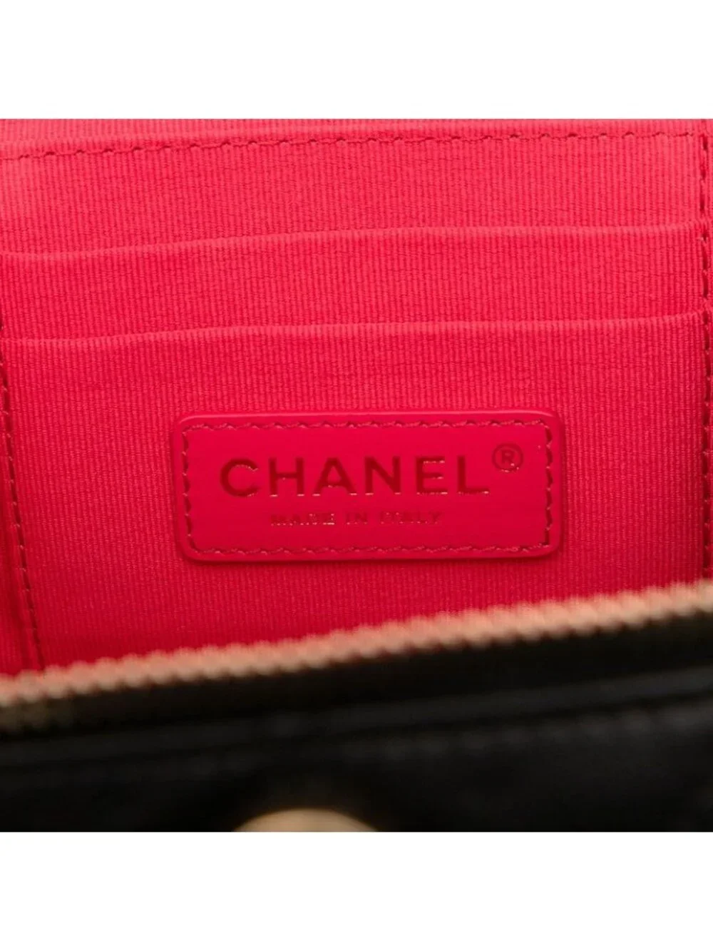 Chanel CC Logo Quilted Chain Shoulder Bag Vanity Black Lambskin